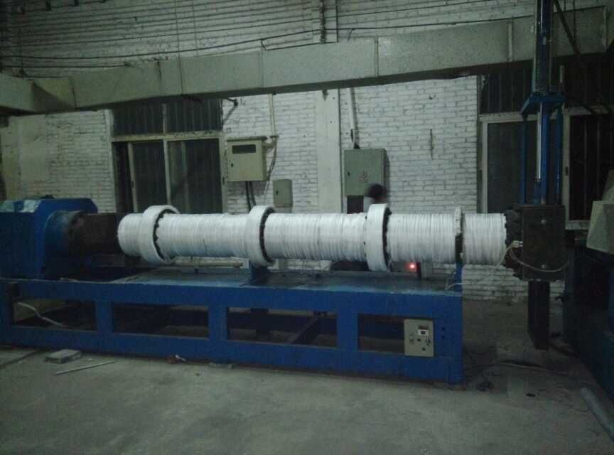 150造粒機(jī)電磁節(jié)能改造圖 150造粒機(jī)電磁節(jié)能改造圖